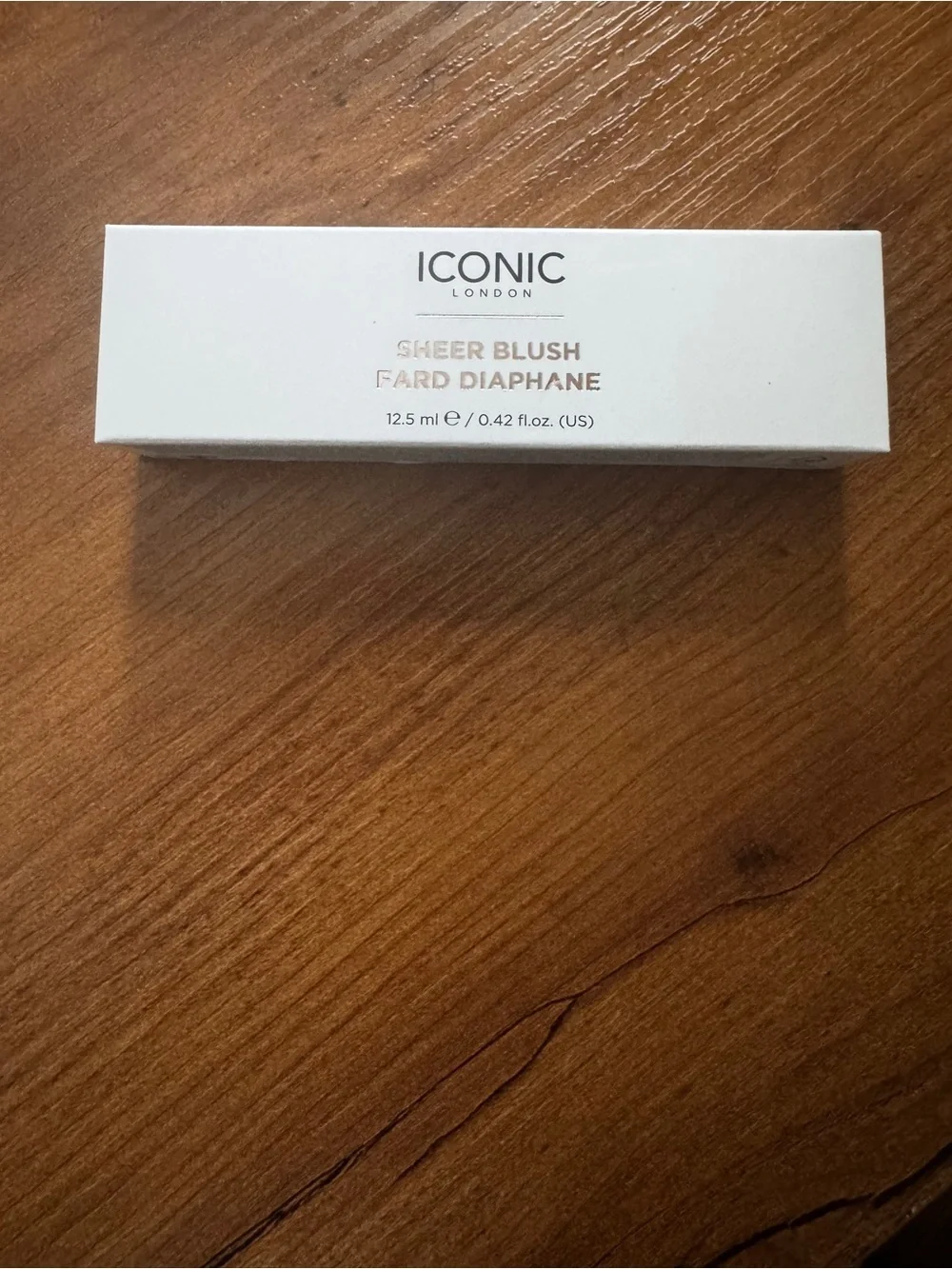 ICONIC London Radiant Glow Liquid Highlighter - Fresh Faced BNIB